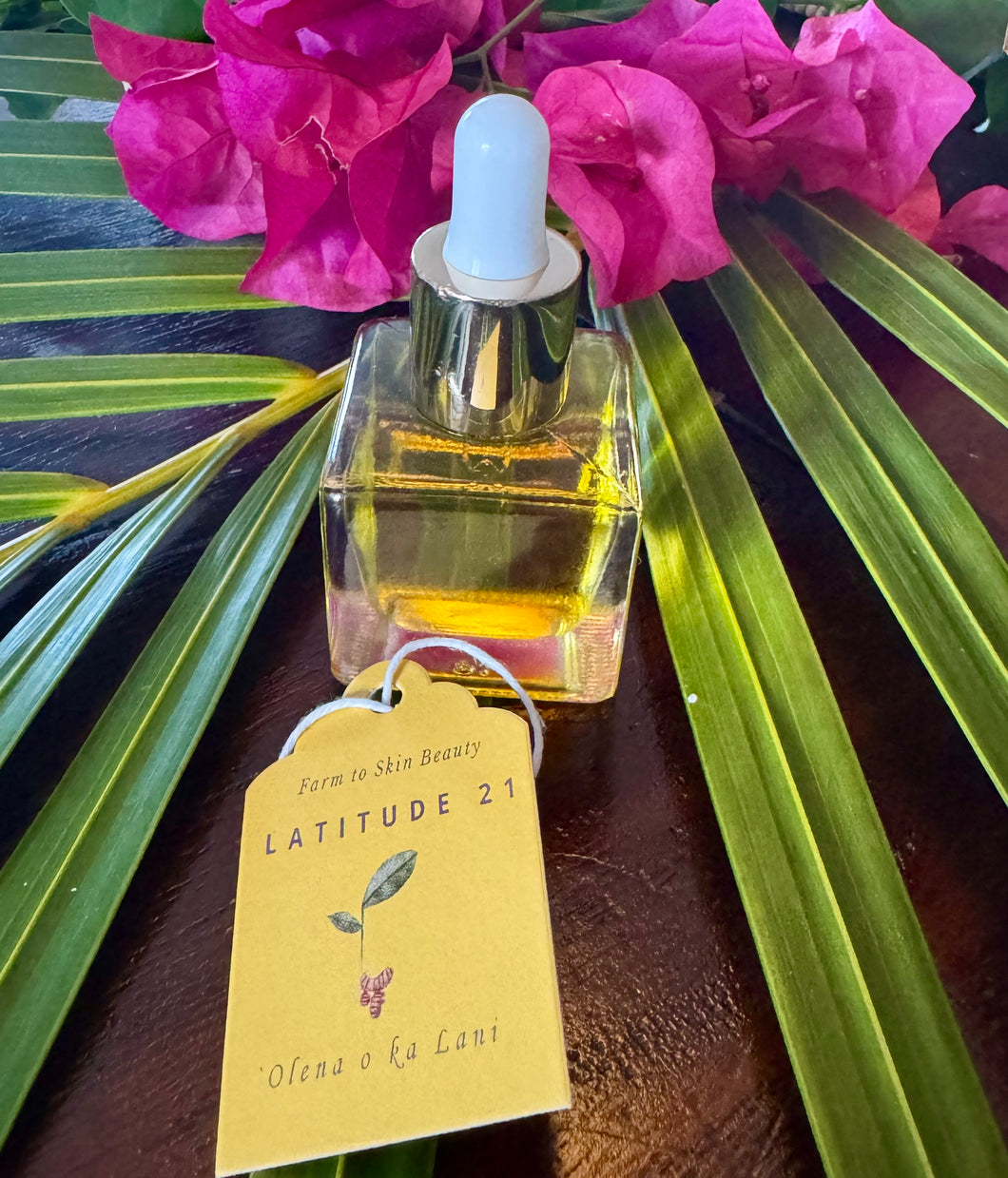 *NEW travel/gift size Latitude 21 Skin Golden Elixir face oil (.5 oz, 15 ml)